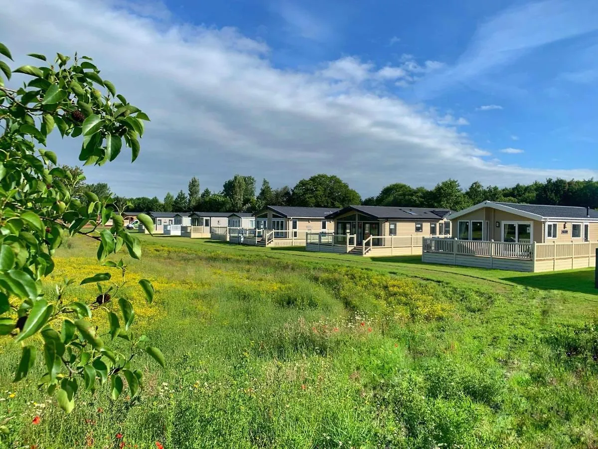 Jjs Lodge Lakewood York